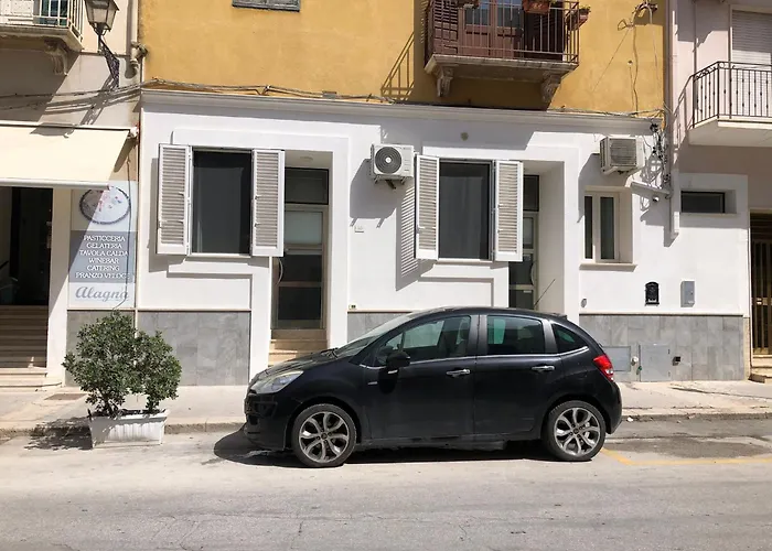 Centro Storico Apartament *